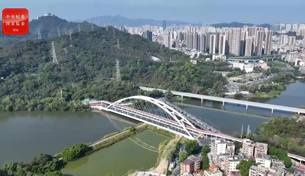 《八項(xiàng)規(guī)定改變中國(guó)》第四集：以作風(fēng)建設(shè)新成效贏得人民群眾衷心擁護(hù)